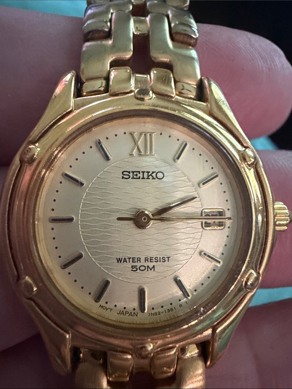 Seiko Gold-Tone Dress Watch with Champagne Dial

Open to offers
Needs battery